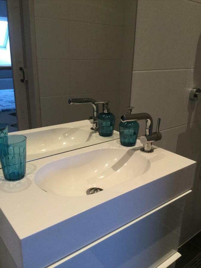 De Hocht Bed & Breakfast Nes  Екстериор снимка